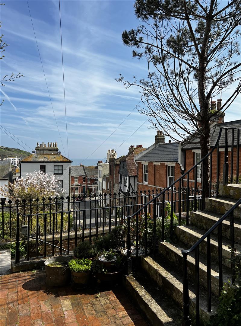 5 bed property in Croft Road, Old Town, Hastings